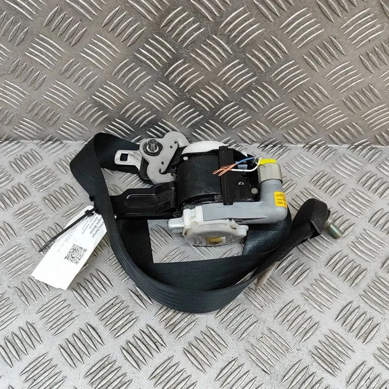 Priekšējā drošības josta TDY157L9000