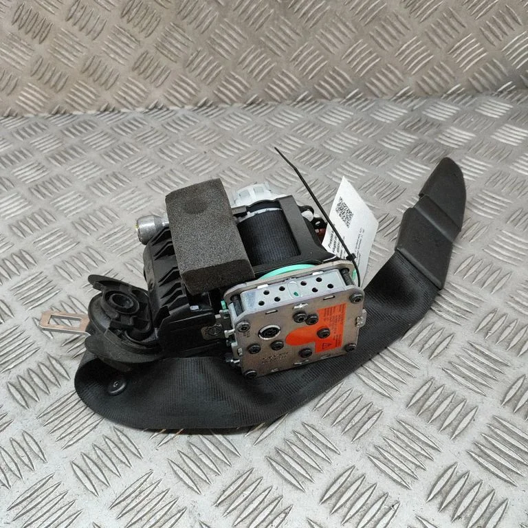 Priekšējā drošības josta 4G8857705F