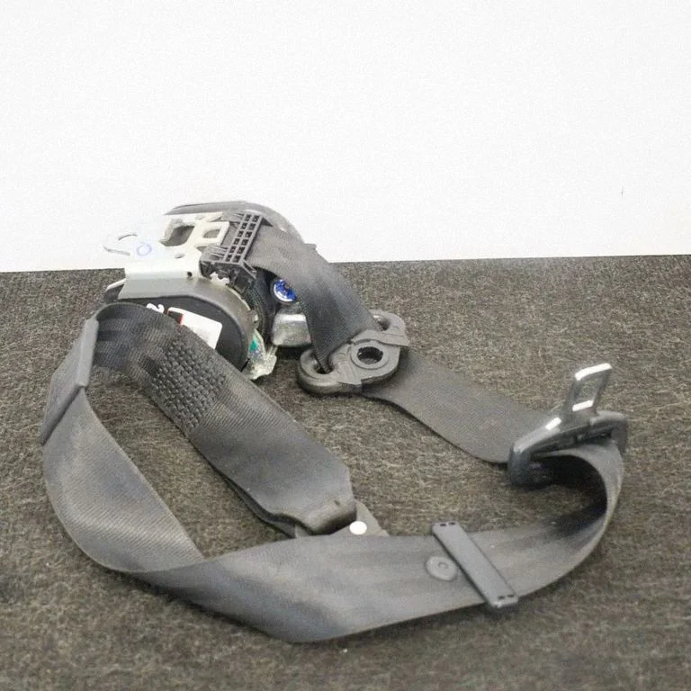 Front seatbelt – Audi A8 S8 D3 4E (2002-2009)