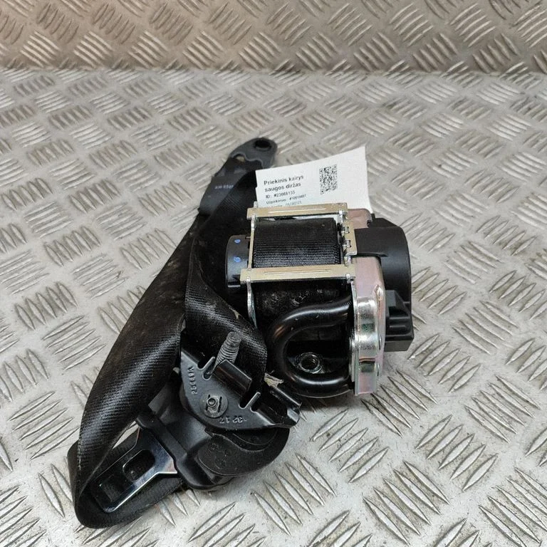 Priekšējā drošības josta HK83611B09AD