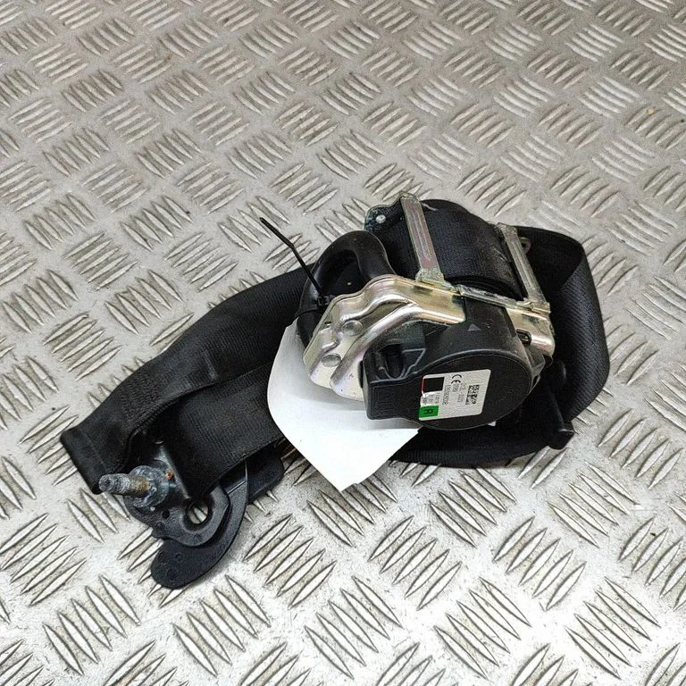 Priekšējā drošības josta GX63611B08CE