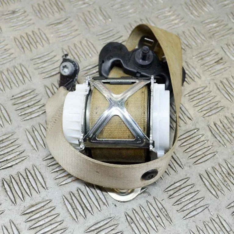 Priekšējā drošības josta 7309316