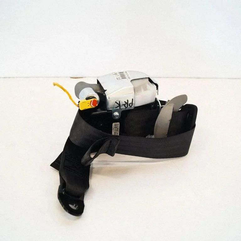 Priekšējā drošības josta 88810A2100WK