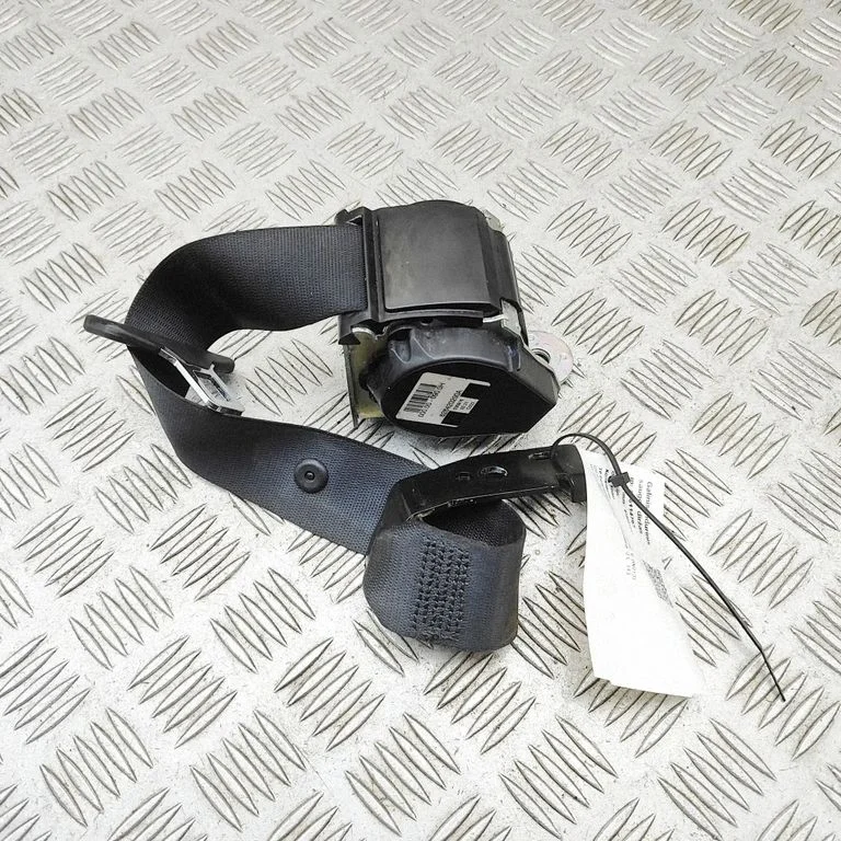 Vidējā drošības josta (aizmugurē) 628420200A