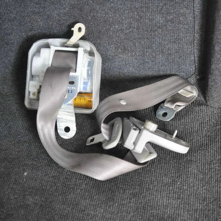 Pas bezpieczeństwa przedni – Lexus GS 300 400 430 (1991-2005)