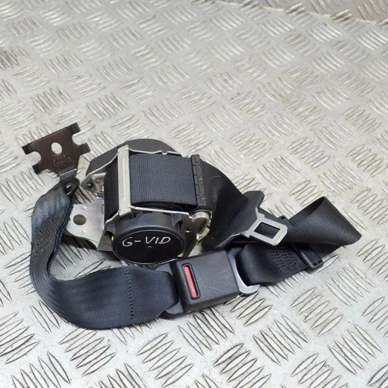 Vidējā drošības josta (aizmugurē) 670017440