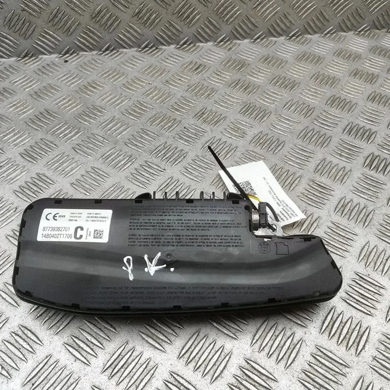 Seat airbag – BMW 7 Series F01 F02 F03 F04 (2008-2016)