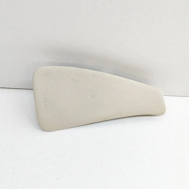 Seat airbag – Mercedes-Benz CLS-Class C218 X218 (2011-2017)