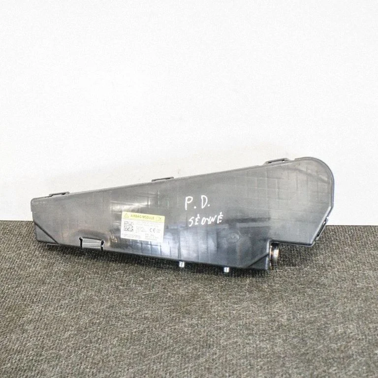 Seat airbag – Volvo V40 (2012-2019)