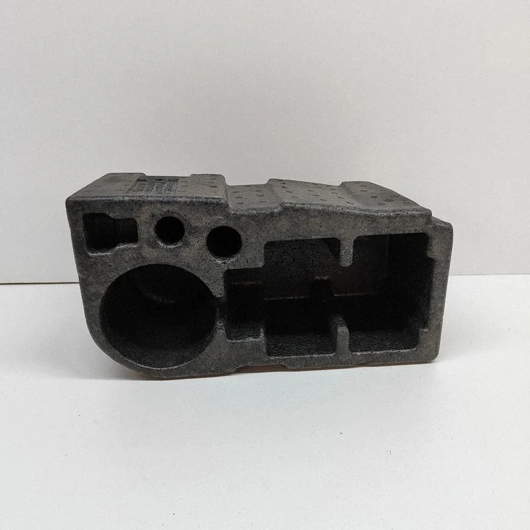 Muu pagasiruumi viimistluse osa 6852479 – BMW i3 (2013-)