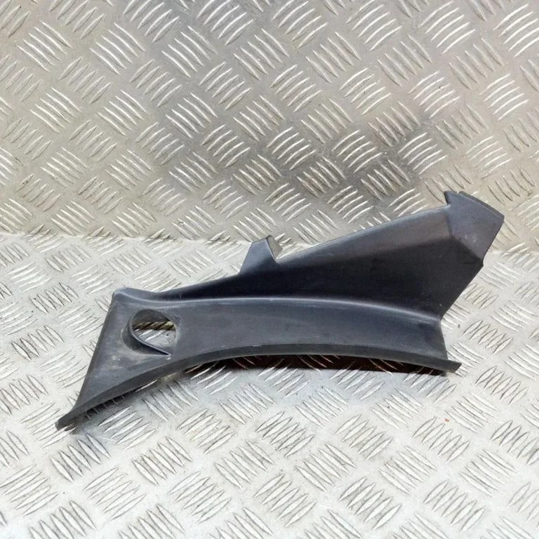 Other trunk/boot trim element 100667400F