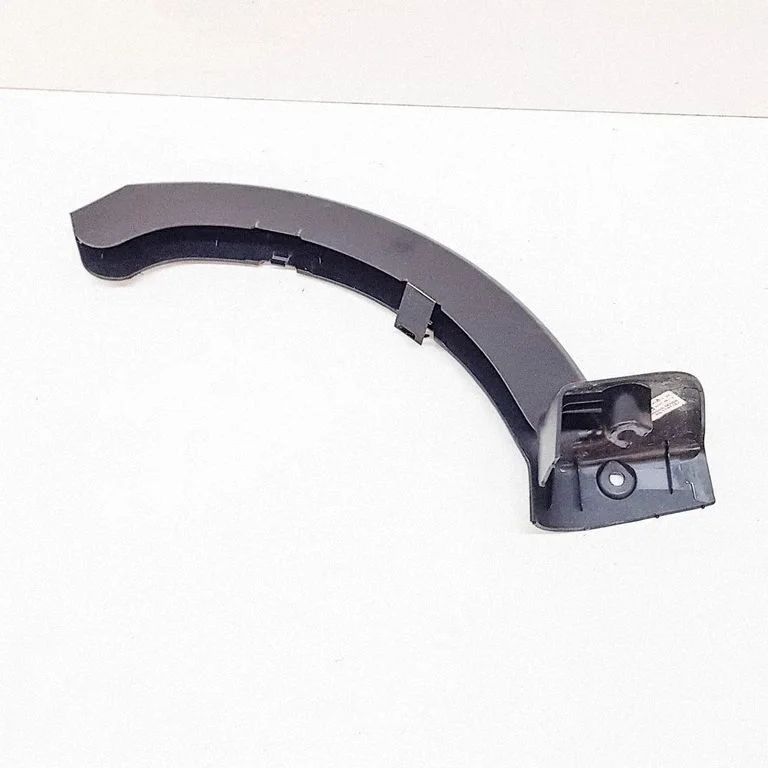 Muu pagasiruumi viimistluse osa – BMW 7-seeria G11 G12 (2015-2022)