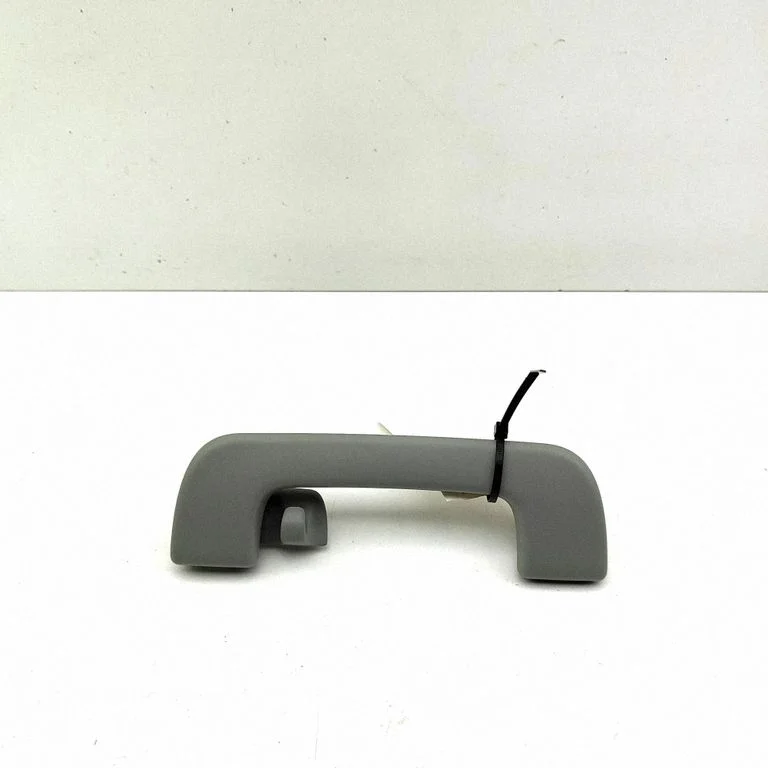 Rear interior roof grab handle – Audi A4 Allroad B8 (2008-2016)