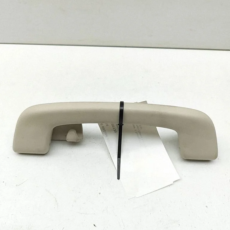 Rear interior roof grab handle 7475738