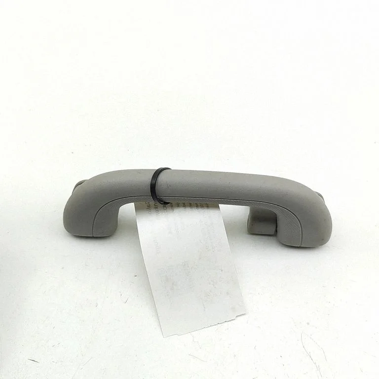Tagumine lae käepide – KIA Ceed (2012-2018)