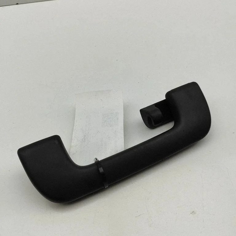 Tagumine lae käepide 8K0857608A