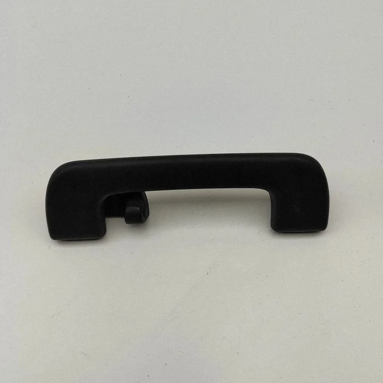 Rokturis aizmugurējais 8K0857608A
