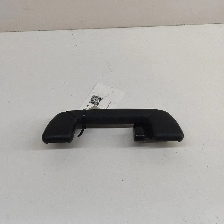 Tagumine lae käepide 7461078010 – Lexus NX (2014-2021)