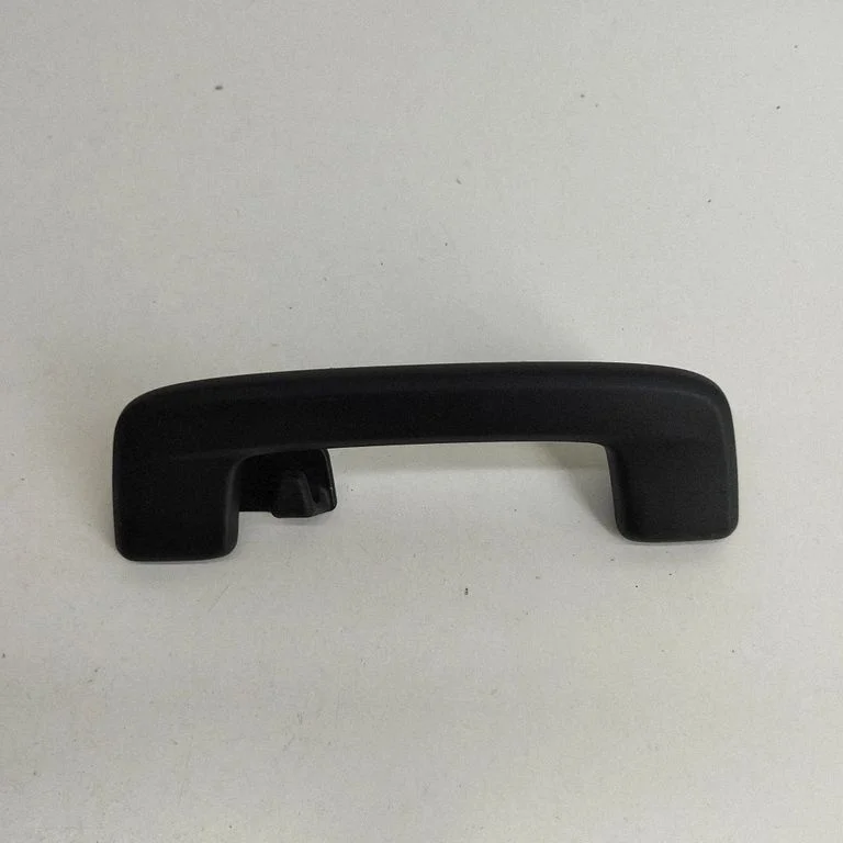 Tagumine lae käepide 8Y0857644
