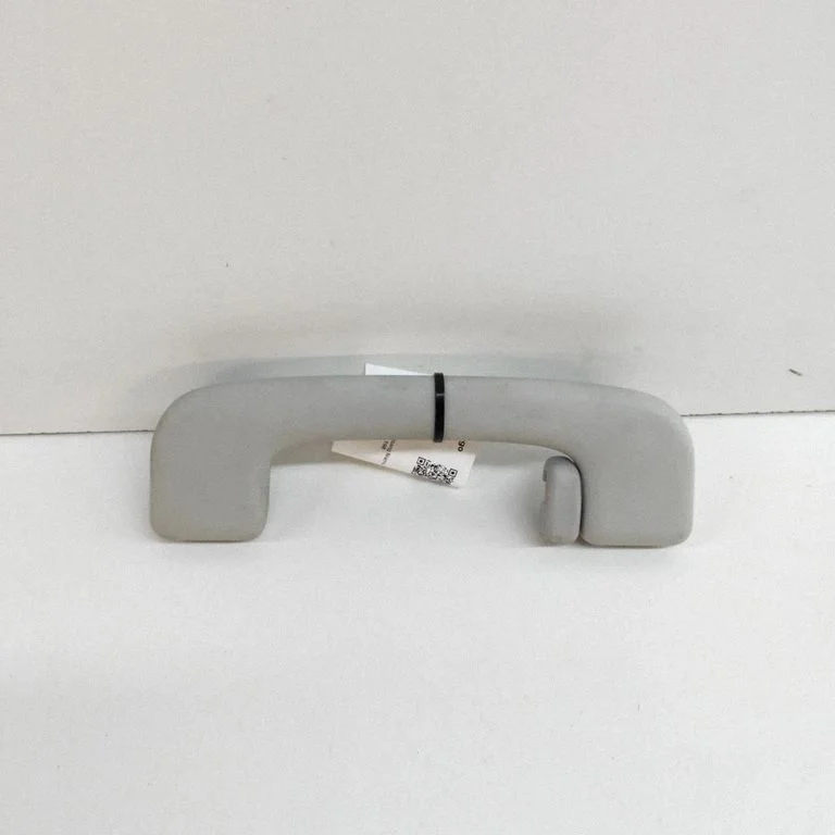 Rear interior roof grab handle LC5BA045B1