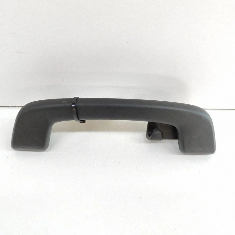 Tagumine lae käepide – BMW i4 (2021-)