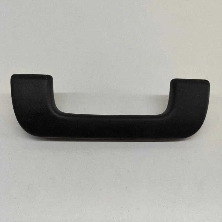 Rokturis aizmugurējais 8R0857607H
