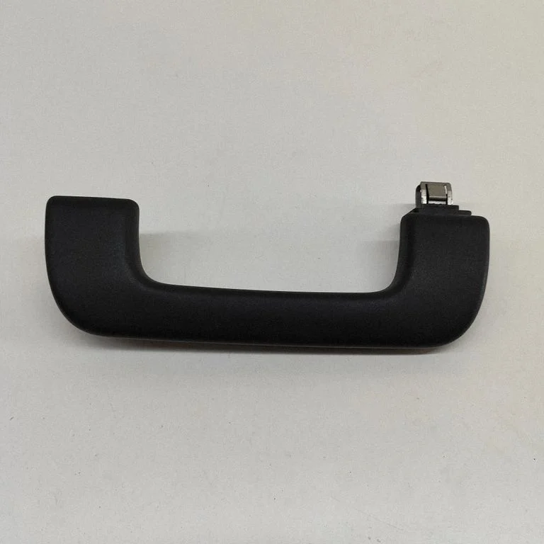 Rokturis aizmugurējais 8R0857607H