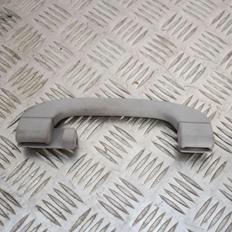 Rear interior roof grab handle – BMW 3 Series E90 E91 (2005-2012)