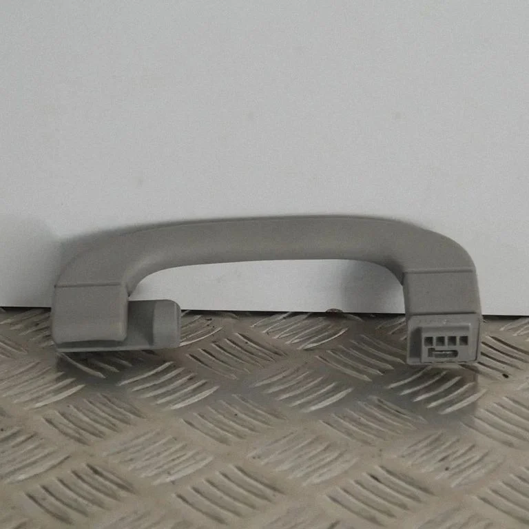 Tagumine lae käepide 9143516