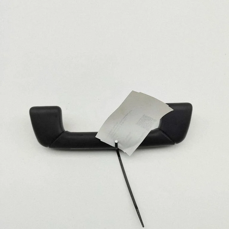 Front interior roof grab handle 7461030340C0