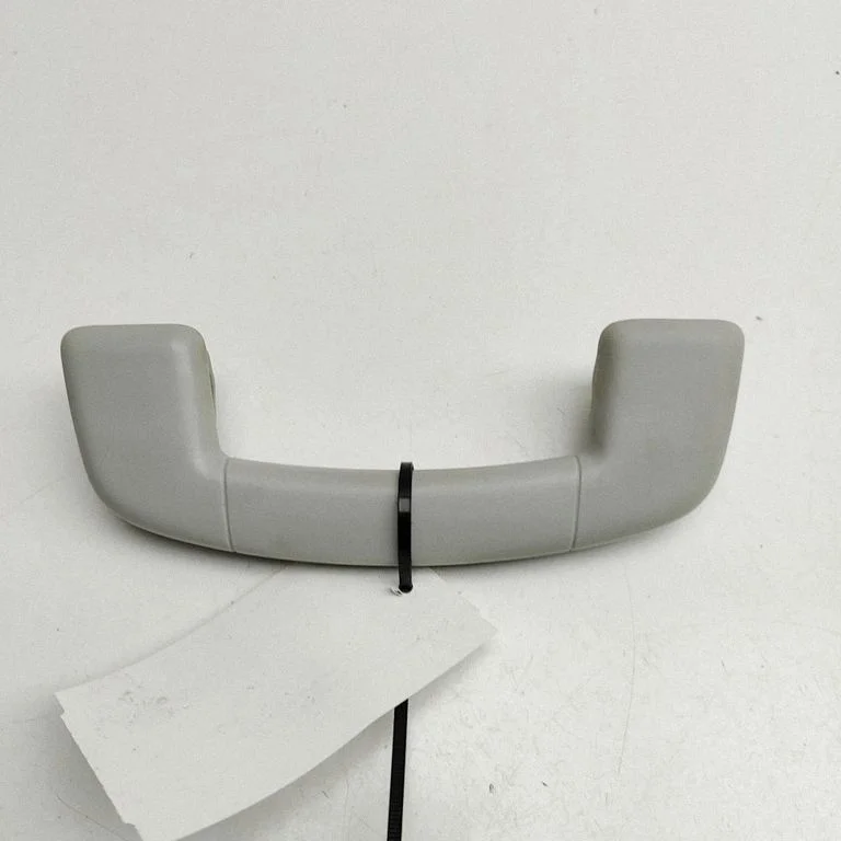 Front interior roof grab handle – Skoda Superb B8 (3V) (2015-2024)