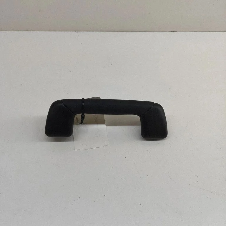 Eesmine lae käepide 7461078020 – Lexus NX (2014-2021)