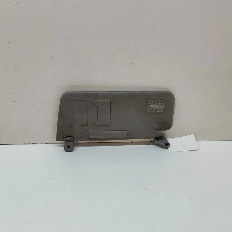 Osłona przeciwsłoneczna 92010FC570 – Subaru Forester SF (2000-2003)