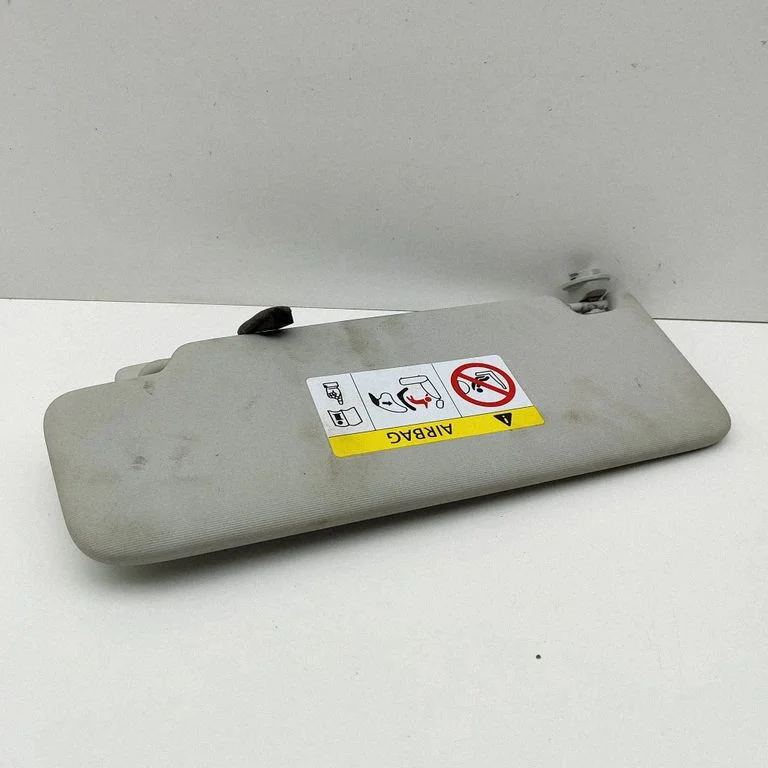 Saulessargs 5G0857552DB