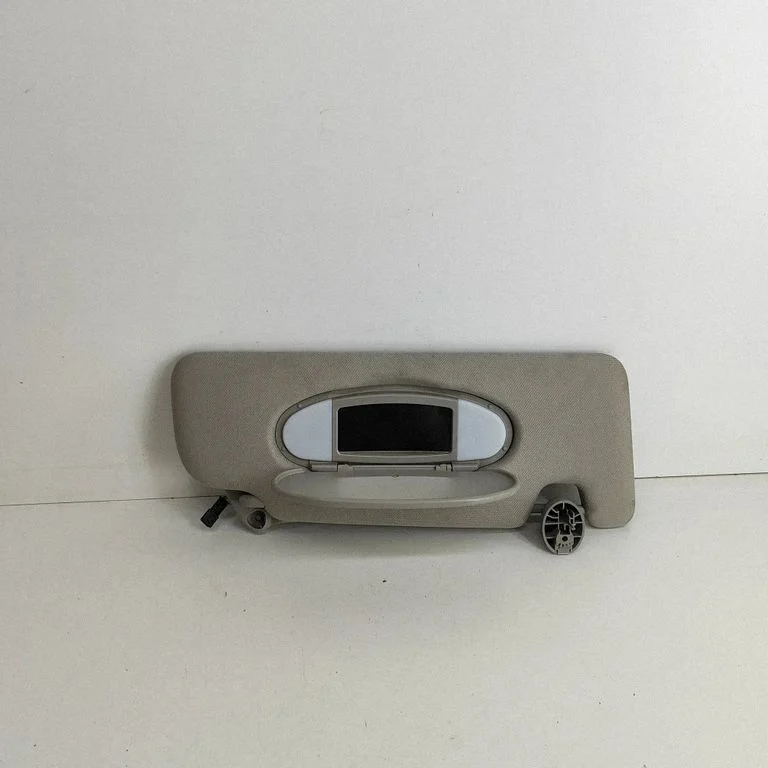Sun visor 5A83622