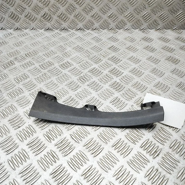 (A) pillar trim 992867442