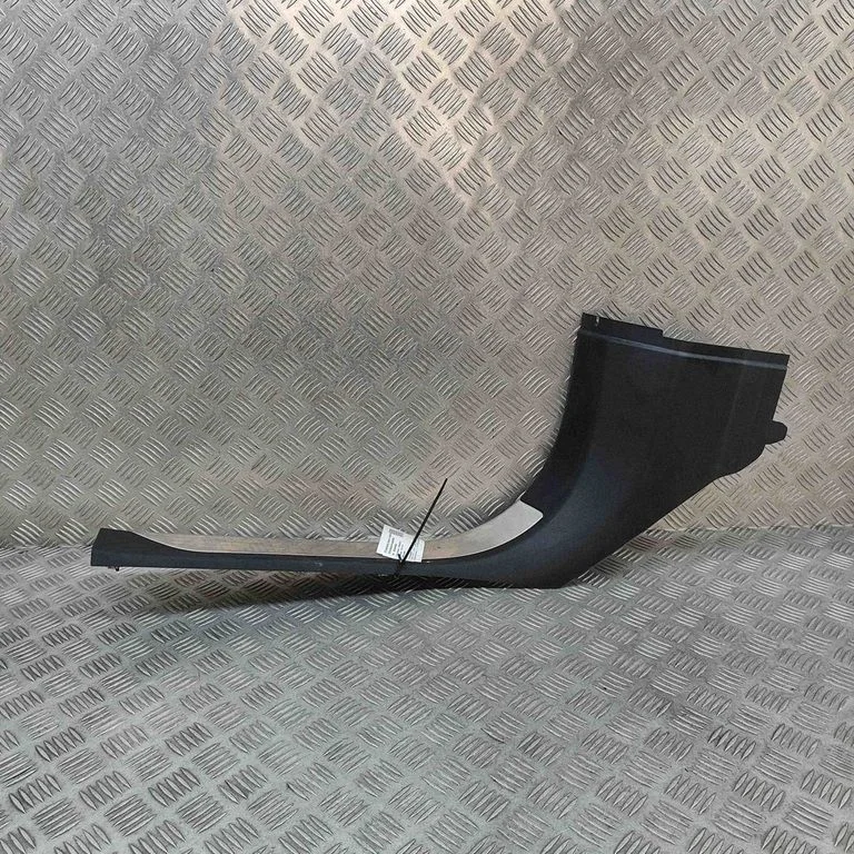 (A) piilari kate LR172939