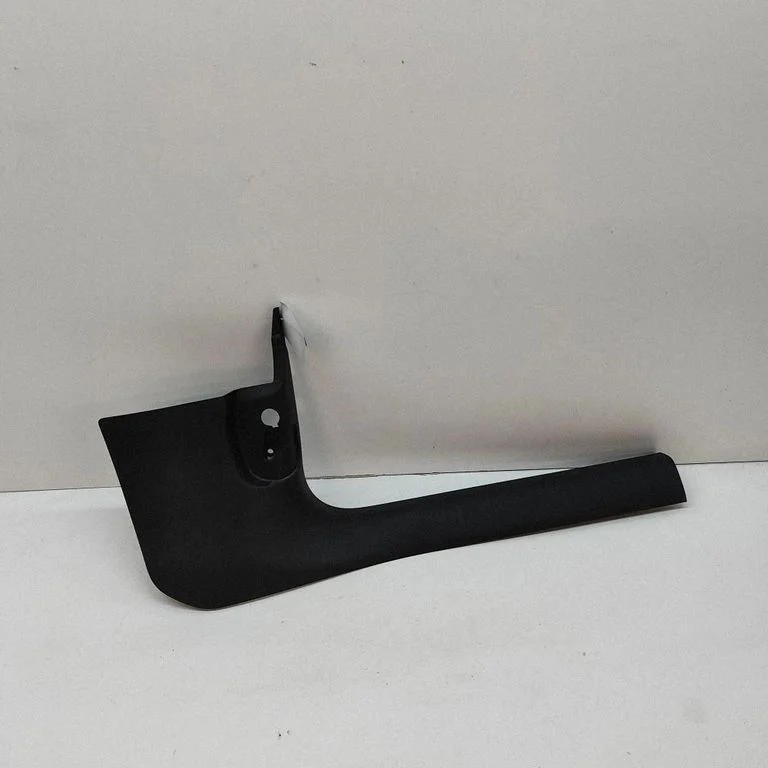 (A) piilari kate 8W2867272A