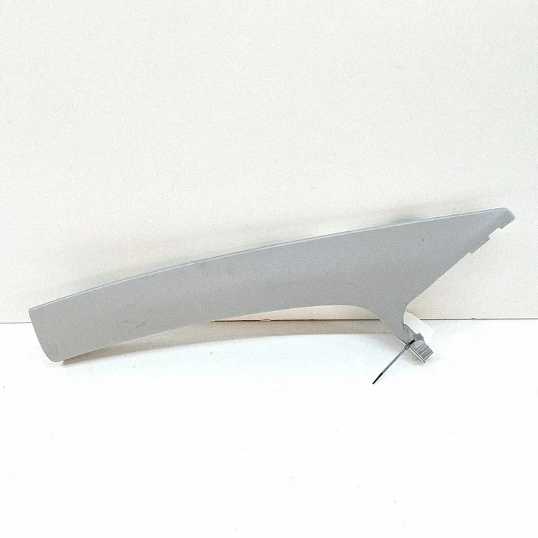 (A) pillar trim – Tesla Model Y (2020-)