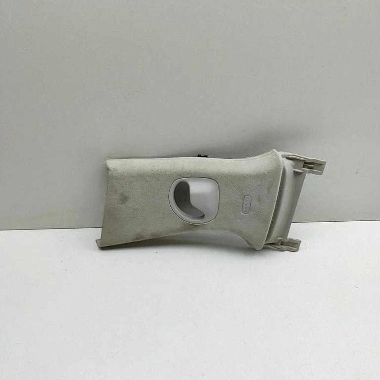 (B) statņa apdare (apakšējā) HK8324397BH