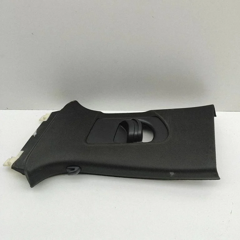 (B) pillar trim (top) 8V5867243A