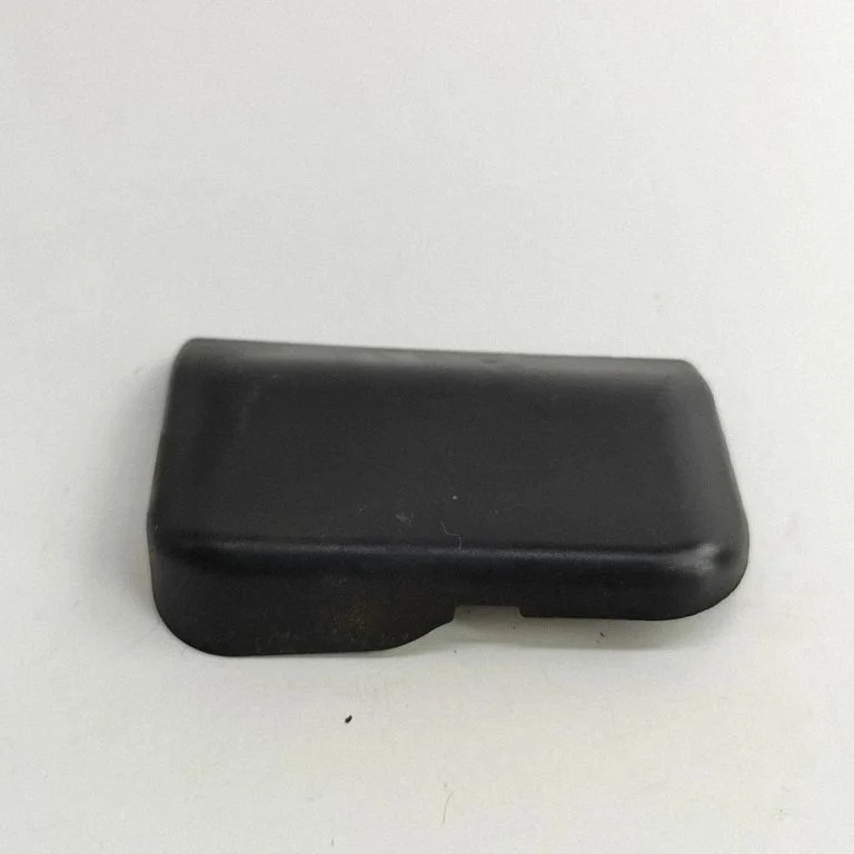(B) pillar trim (top)