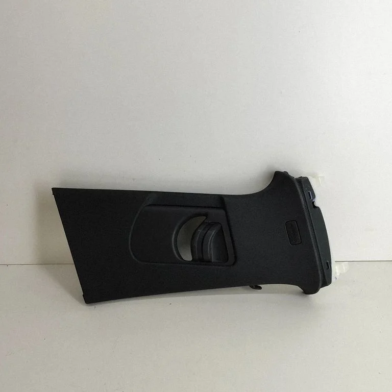 (B) pillar trim (top) – Audi A4 Allroad B9 (2016-)