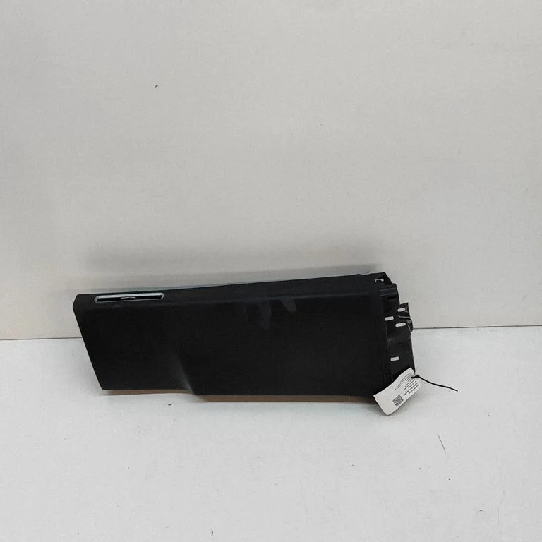 (B) pillar trim (top) 103597100E