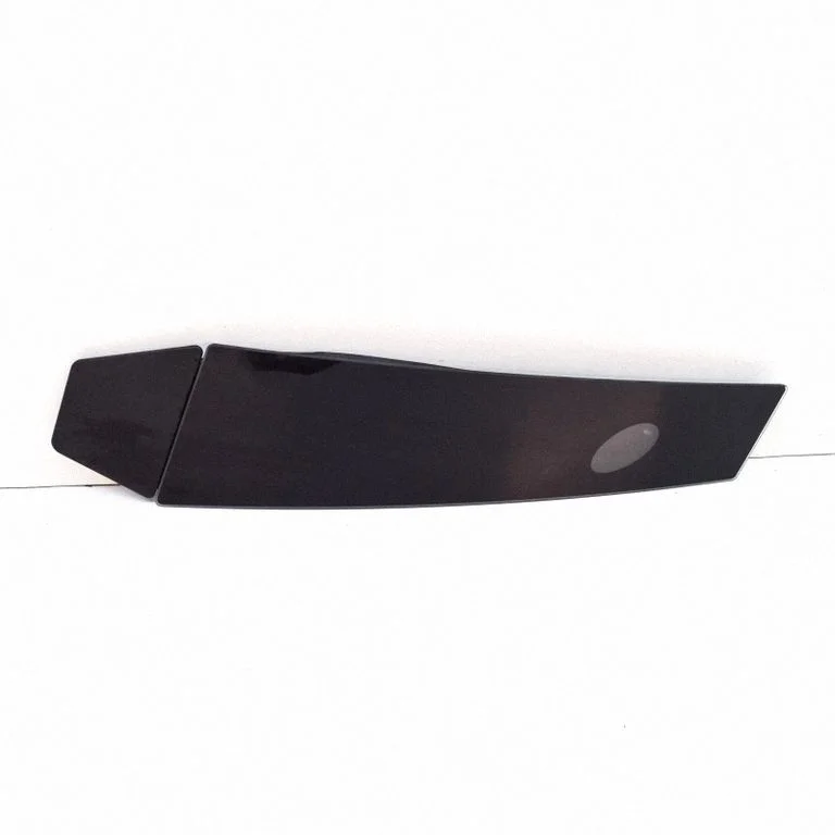 (B) pillar trim (top) – Tesla Model Y (2020-)