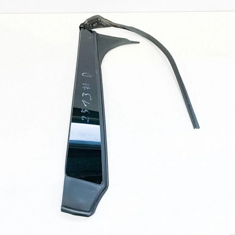 (B) pillar trim (top) – Tesla Model S (2012-)