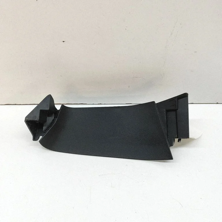 (C) piilari kate SA3F5402371 – BYD Seal U (2024-)