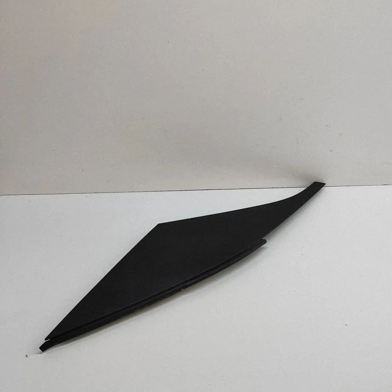 (C) pillar trim – Volkswagen ID.4 (2020-)