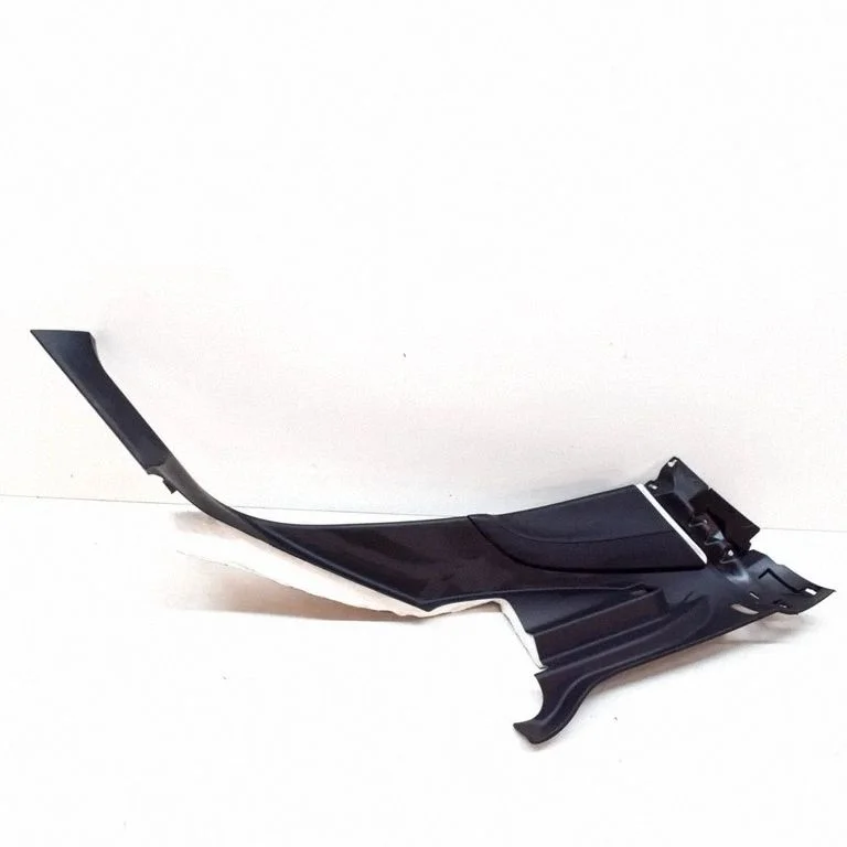 (C) pillar trim 100833400G