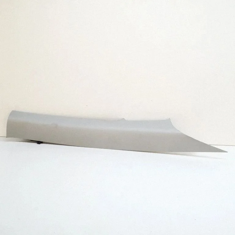 (C) pillar trim 108626571I